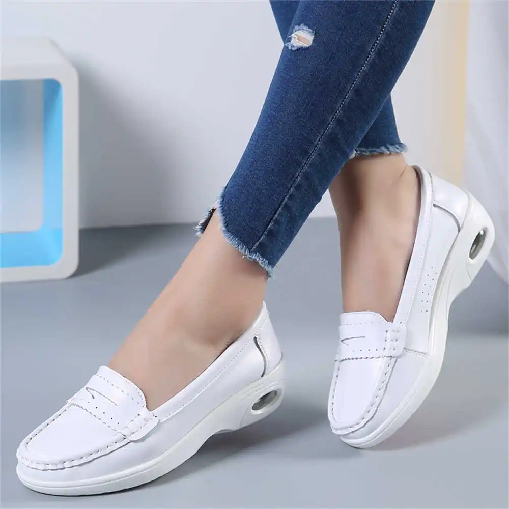 Dikke zool Slip-on witte train - Travel Accessories Wholesale Suppliers recensie en prijs