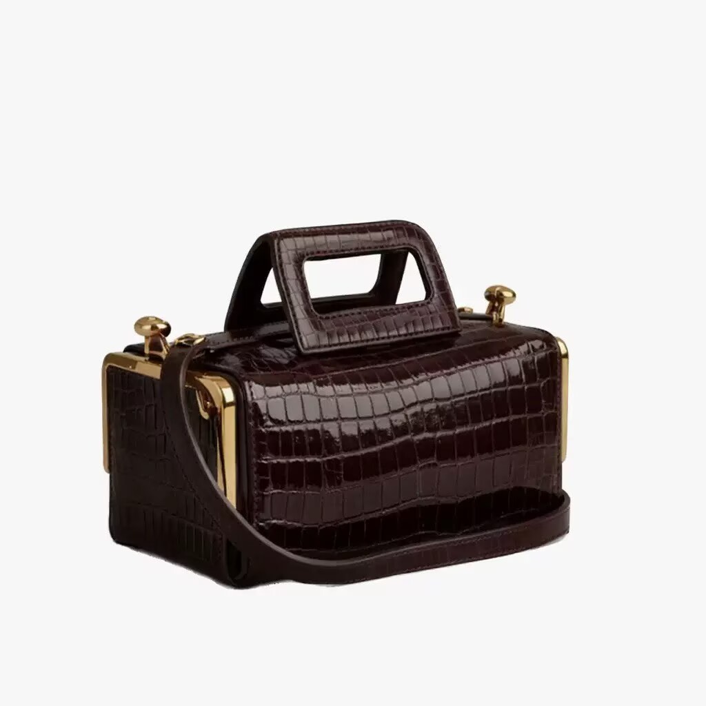 Mode Frankrijk Onderarmtas voo - Travel Accessories Luxury Brands recensie en prijs