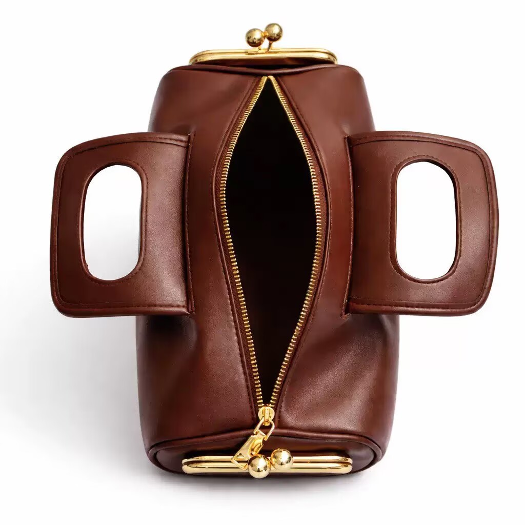 Mode Frankrijk Onderarmtas voo - Travel Accessories Luxury Brands recensie en prijs